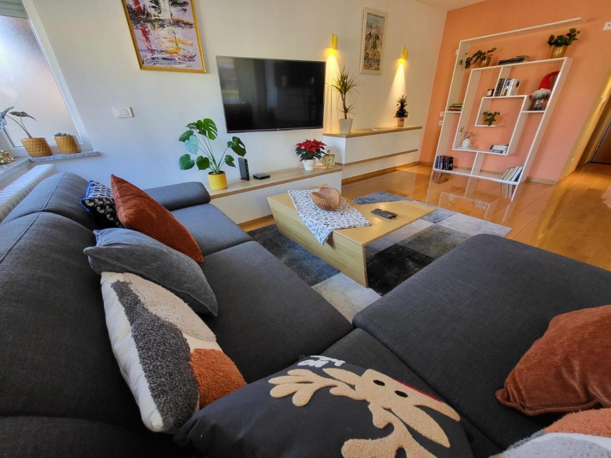 Apartman Bruna Self Check-In Osijek Zewnętrze zdjęcie